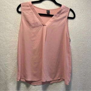 SHEIN women’s size medium pink V-neck, short sleeve blouse